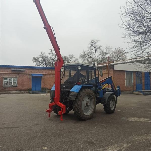 Манипулятор тракторный МГН-1000